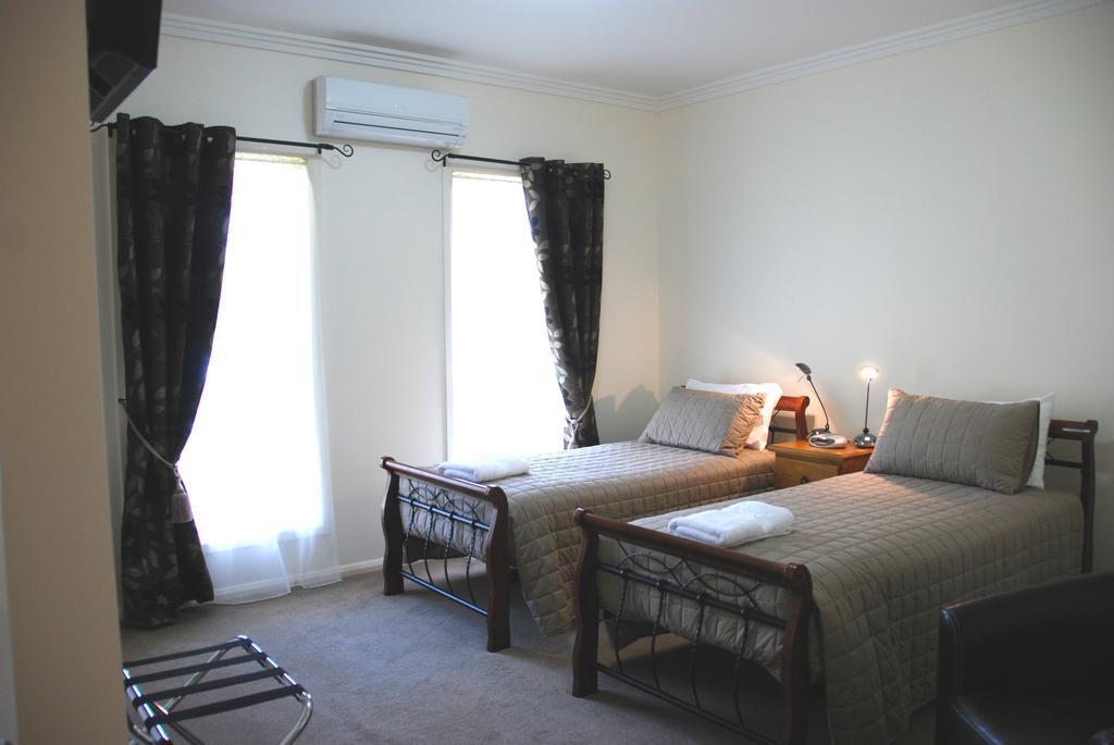 Gloucester On Avon Bed And Breakfast Pokoj fotografie